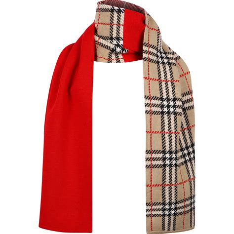 combination red coat with burberry vintage check scarf